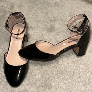 Steve Madden girls Glossy Black Heels
